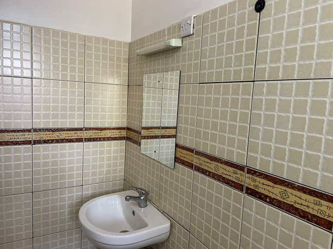 Bathroom 3, Home Investments Villa, Moshi Urban