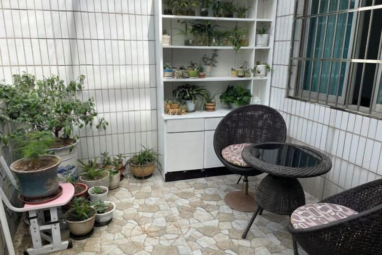 Others 4, Fangwu Youth Hostel, Guiyang