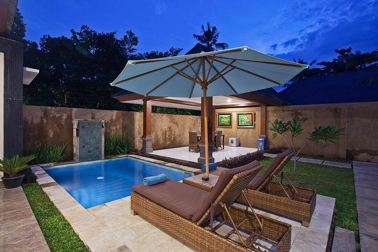 Swimming Pool 18