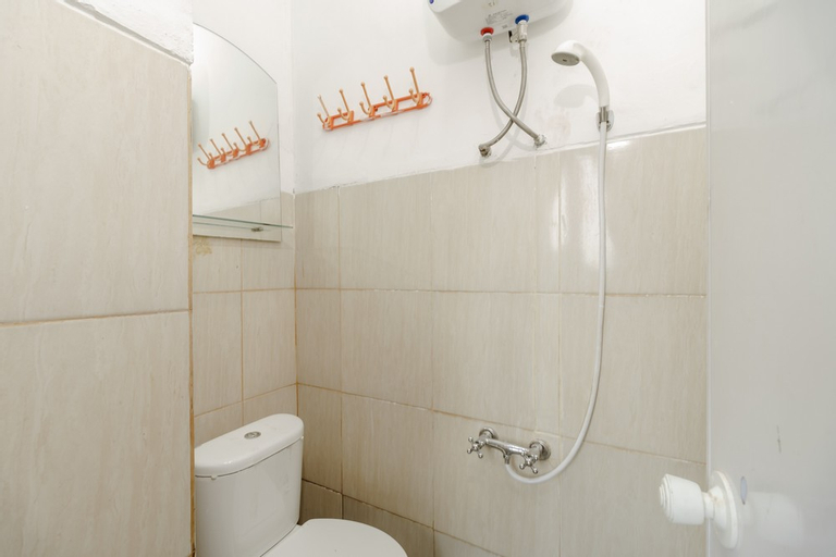 Bathroom 4