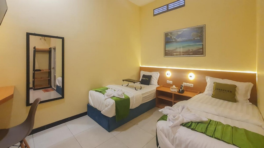 Bedroom 14