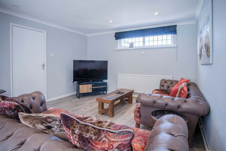Others 5, Bryn View – 5 Bedroom Holiday Home – Oxwich, Swansea