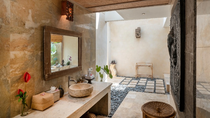 Bathroom 17