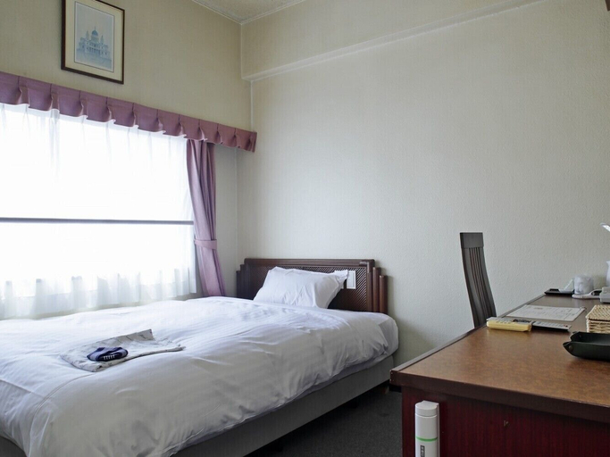 Bedroom 2, Hotel Union, Kagoshima