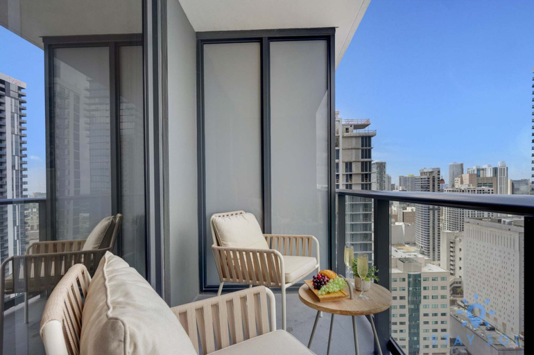 Room 2, Oasis 1BR Apartment With Pool, Miami-Dade