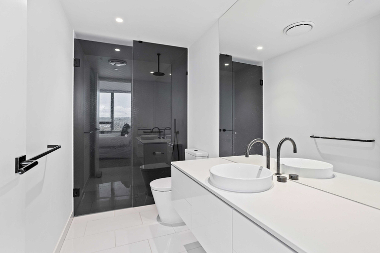 Bathroom 4, Palm Beach Luxury with Hinterland Views, Gold Coast
