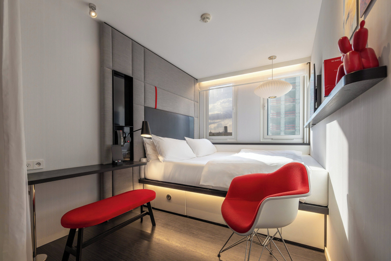 Bedroom 3, citizenM Paris Gare de Lyon, Paris
