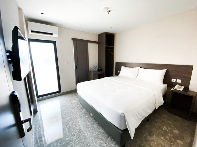 Bedroom 13