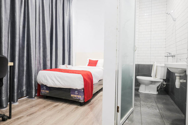 Bedroom 26