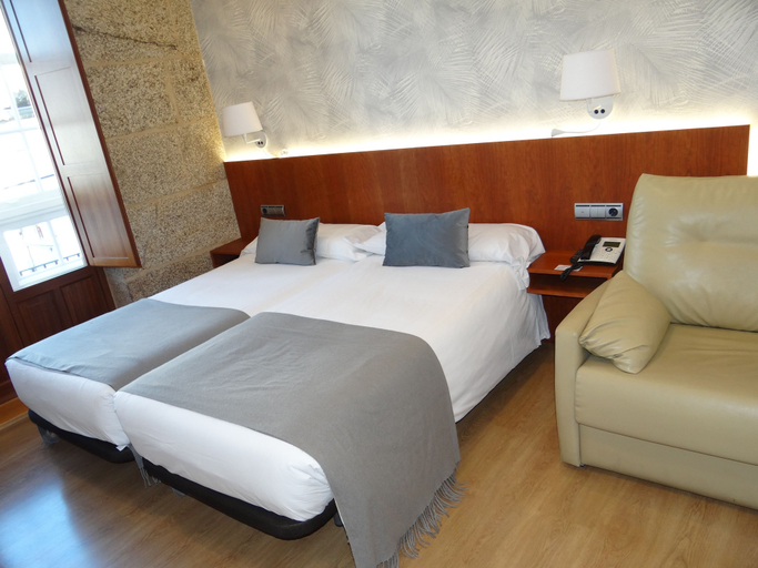 Bedroom 3, Pensión O Códice, A Coruña