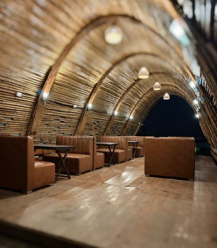 Food & Drinks 2, River's Edge By Escape Stays, Nashik
