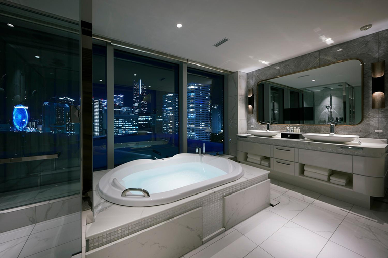 Bathroom 12