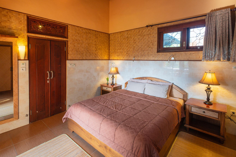 Bedroom 13
