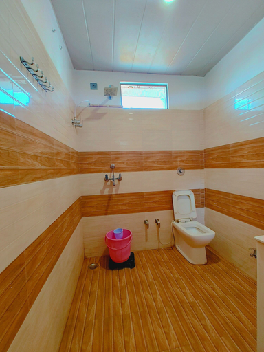 Bathroom 4, Shree Gulab Mansion Hotel and Restaurant, Kaushambi