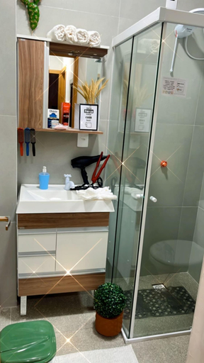 Bathroom, Edifício Pedra Menina, Penha