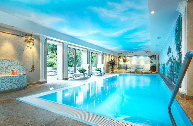 Sport & Beauty 2, Bernstein Villa Kastania, Berlin