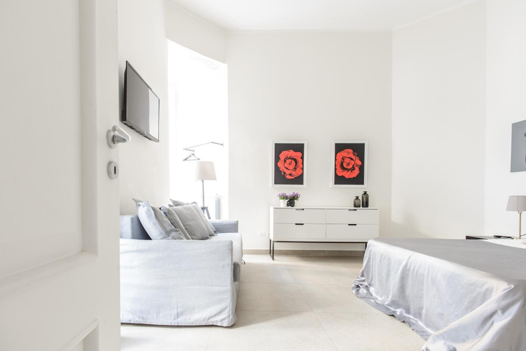 Bedroom 2, Le Mummarelle Apartments, Napoli