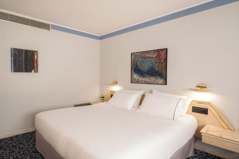 Bedroom 3, EXE Boston, Zaragoza