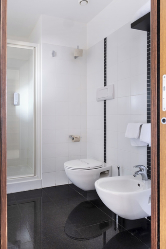 Bathroom 5, Hotel Kore, Agrigento