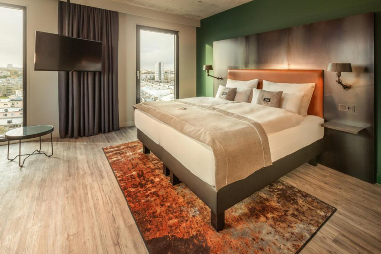 Bedroom 5, Holiday Inn - the niu, FENDER AMSTERDAM, Amsterdam