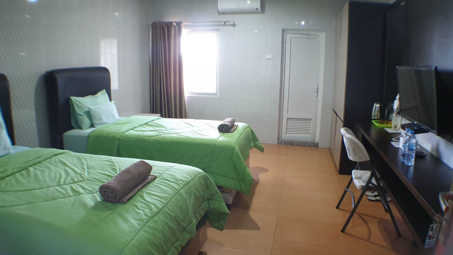 Nasional Hotel, Nias