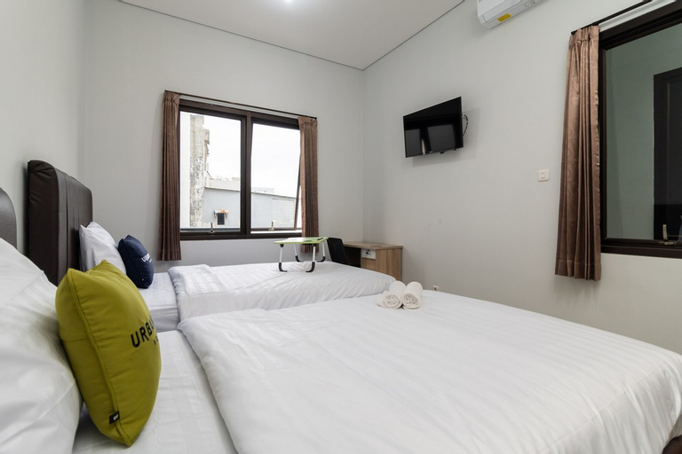 Bedroom 18