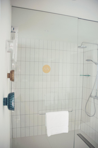 Bathroom 3, Maison Village, Margraten