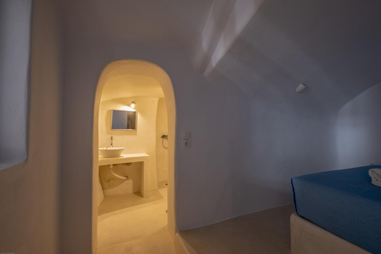 Bedroom 1, Labyrinth Traditional Houses, South Aegean
