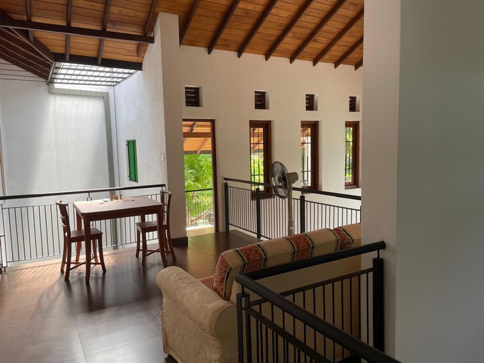 Others 5, Cenreeza Airport Villa, Katana