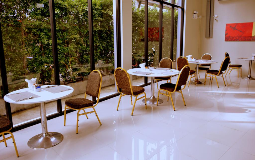 Food & Drinks 5, ANNEX Lumpini Bangkok, Sathorn