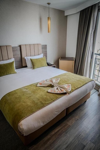 Bedroom 2, AZ Hotel Des Arts, Rabat