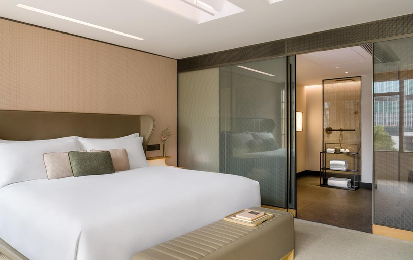 Bedroom 4, Regent HONG KONG, Kowloon