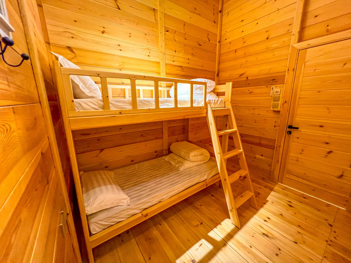 Bedroom 5, gulf cottages, Jeddah