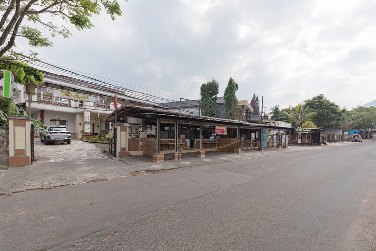 Exterior & Views 1, Urbanview Hotel Anggrek Puncak, Bogor