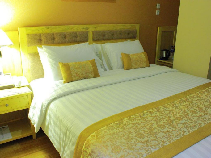 Bedroom 6