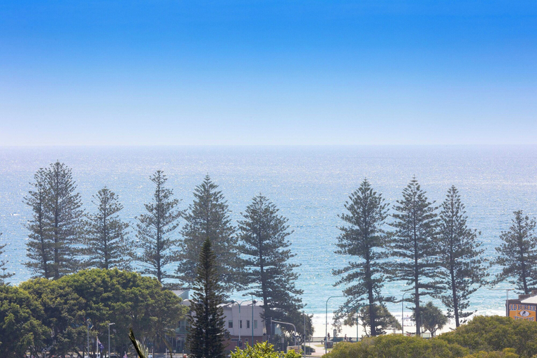 Others 5, Hillside in the heart of Burleigh, Gold Coast
