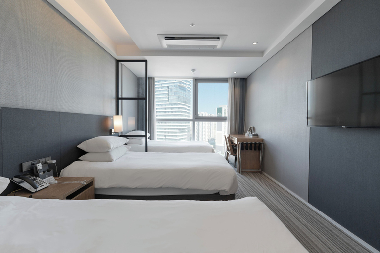 Bedroom 2, North Harbor Hotel Busan, Yeongdo