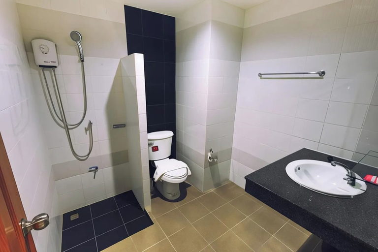 Bathroom 4, JJ Residence Phuket Town, Phuket Island