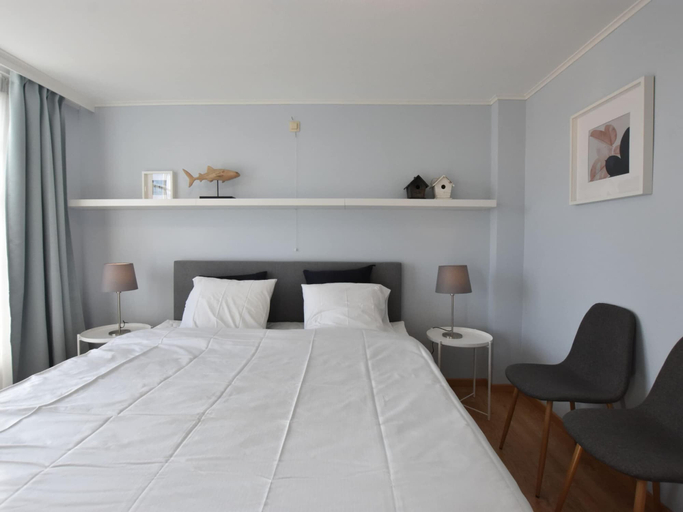 Bedroom 3, Apartment in De Haan Near the Beach, West-Vlaanderen