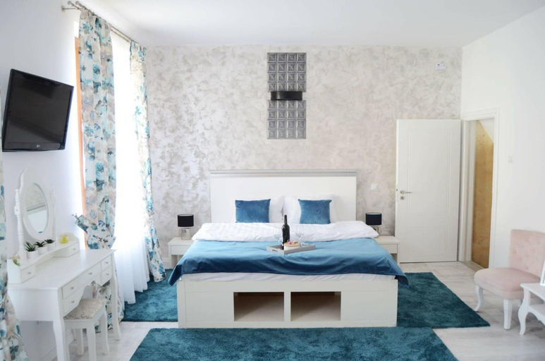 Others 4, Kaya Home, Sibiu