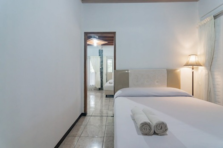 Bedroom 3, SAMAKTA GUEST HOUSE, Bandung