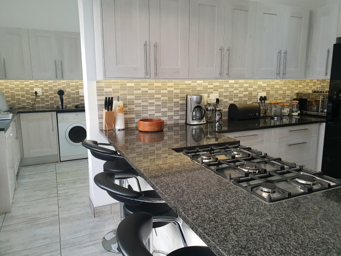 Kitchen 2, Westbank Private Beach Villa, 4 Bedrooms, Private pool, on the Beach!, City of Cape Town