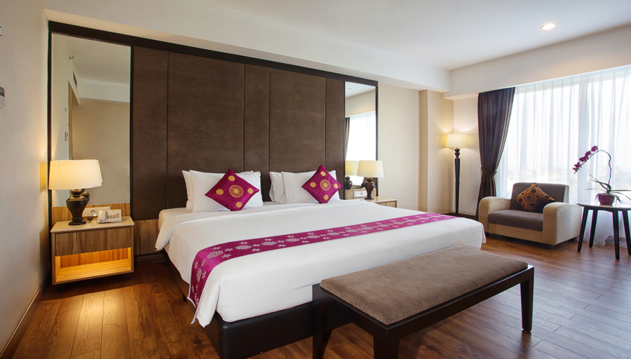 Bedroom 12