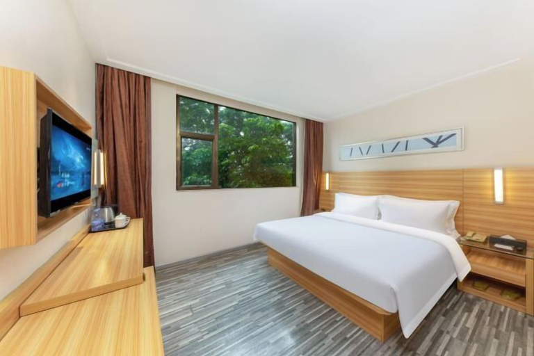 Bedroom 5