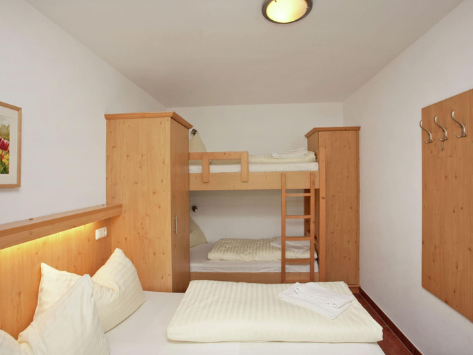 Bedroom 2, Wald im Pinzgau Chalet With Sauna, Zell am See