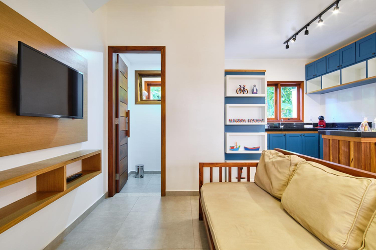 Others 5, Loft Andorinha 3, Parati