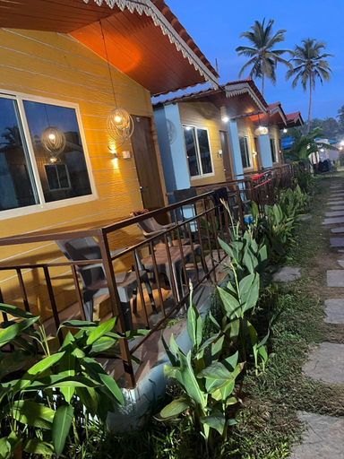 Exterior & Views 2, Sydney X cafe and Huts, North Goa