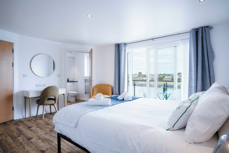 Bedroom 2, Skyline Duplex Penthouse - Llanelli, Carmarthenshire
