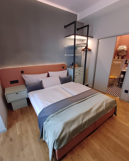 Bedroom 3, Lint Hotel, Köln