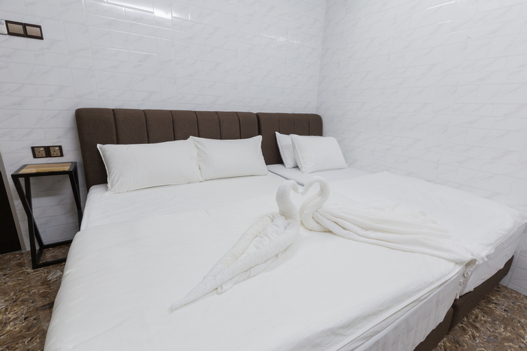 Bedroom 13